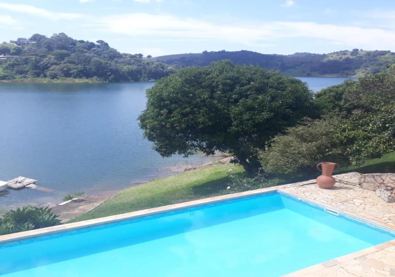 Maravilhoso Sitio Na Beira Da Represa Villa อิการาตา ภายนอก รูปภาพ